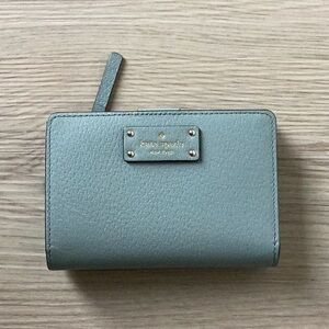 kate spade bi-fold wallet